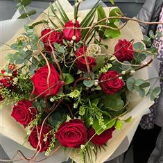  Naomi Red Roses  - 6,12 ,18 or 24